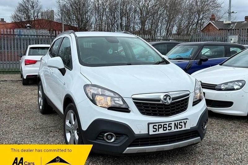 Used Vauxhall Mokka 115 HP (84 kW) 2015 White SUV