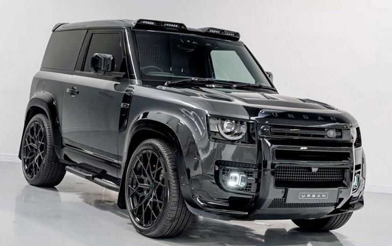 Black Used 2024 Land Rover Defender HSE Dynamic Hatchback | £66,667 (Good price) - Image 1/1