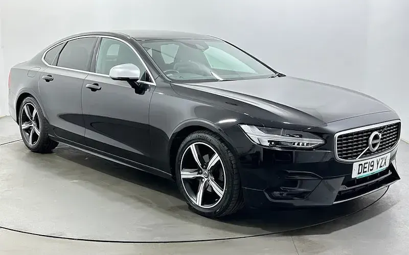 Used Volvo S90 R-Design 190 HP (139 kW) 2019 Sedan