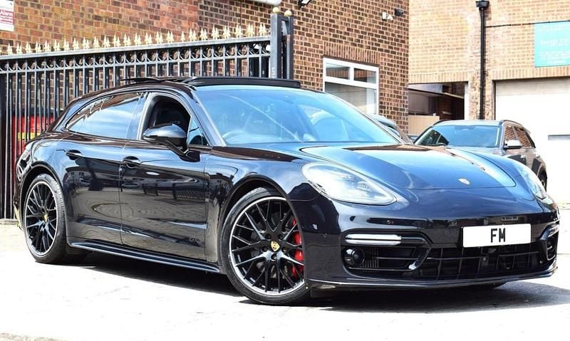 Black Used 2019 Porsche Panamera Sport Turismo Sedan | £58,450 (A bit pricey) - Image 1/3
