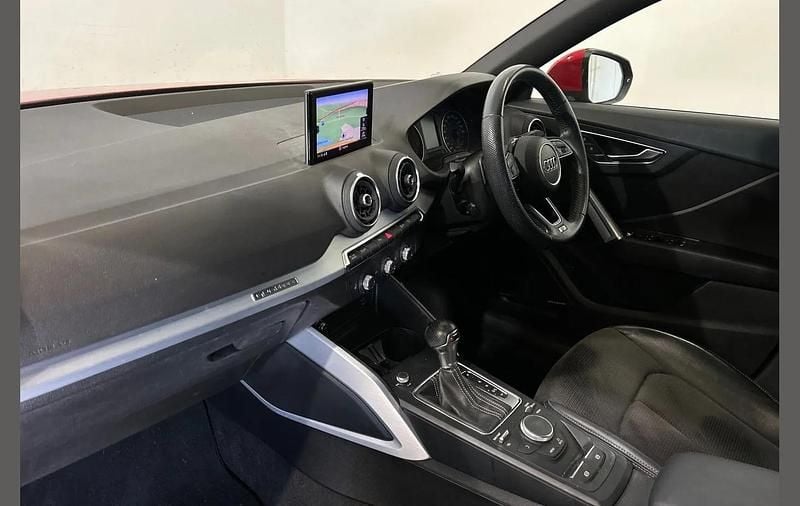 Used Audi Q2 S-Line 190 HP (139 kW) 2019 Red SUV