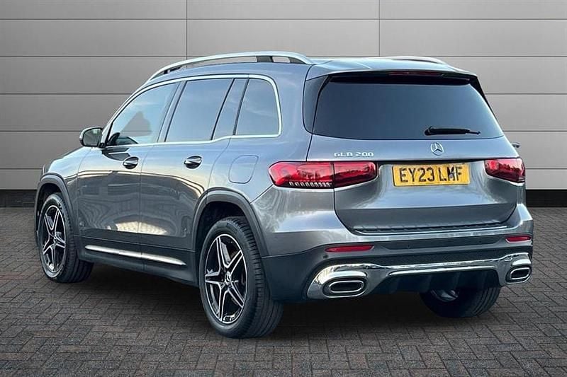 Used Mercedes GLB200 Executive 163 HP (119 kW) 2023 Mountain grey SUV