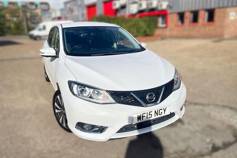 White Used 2015 Nissan Pulsar N-TEC Hatchback | £4,495 (Fair price) - Image 1/1