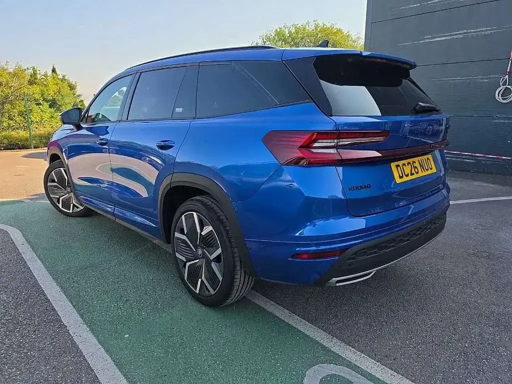 Used Skoda Kodiaq SportLine 150 HP (110 kW) 2026 Race blue metallic SUV
