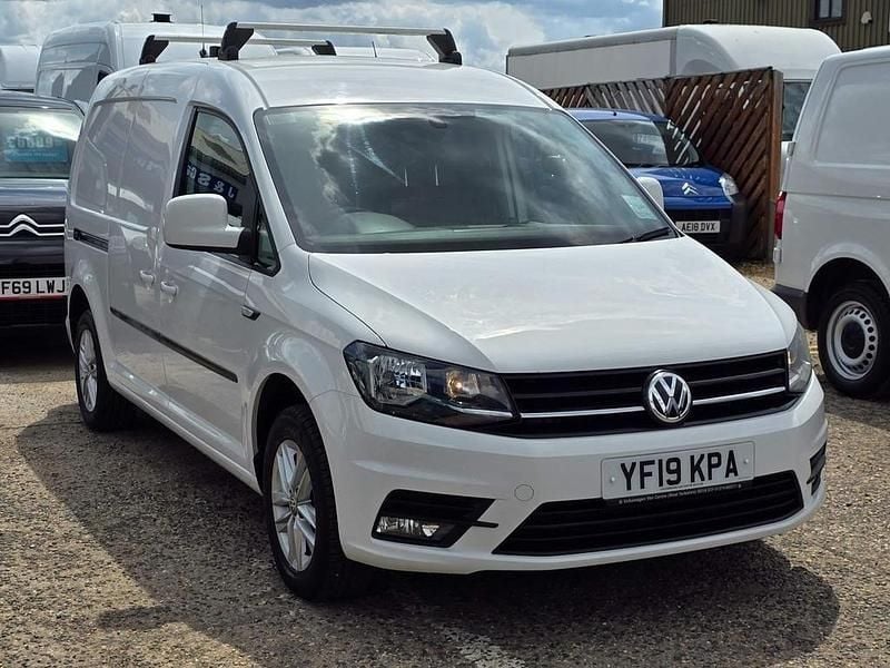White Used 2019 VW Caddy Maxi Highline MPV | £13,499 (Good price) - Image 1/3