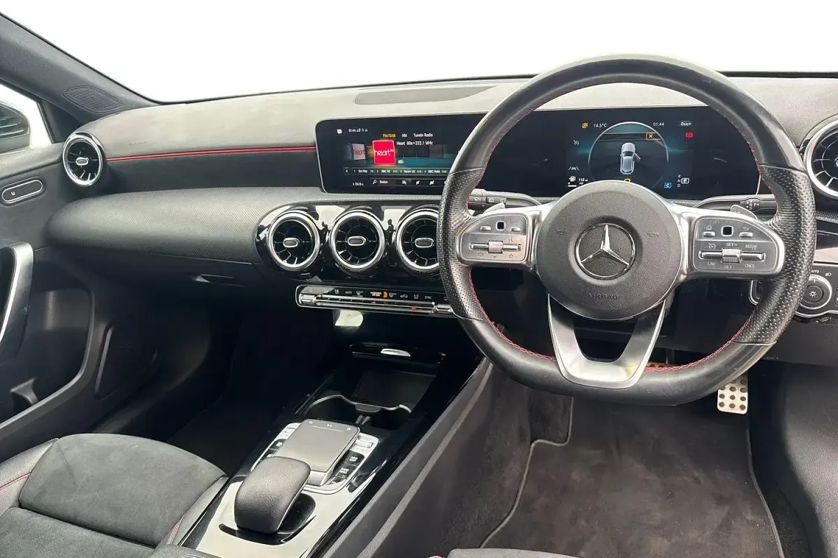 Used Mercedes A180 Executive 116 HP (85 kW) 2019 Black Hatchback