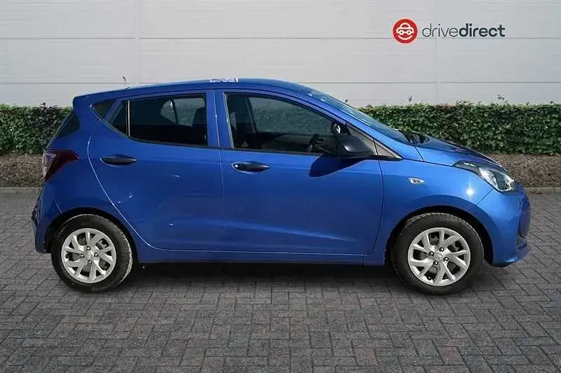 Gebraucht Hyundai i10 67 PS (49 kW) 2019 Blau Kleinwagen