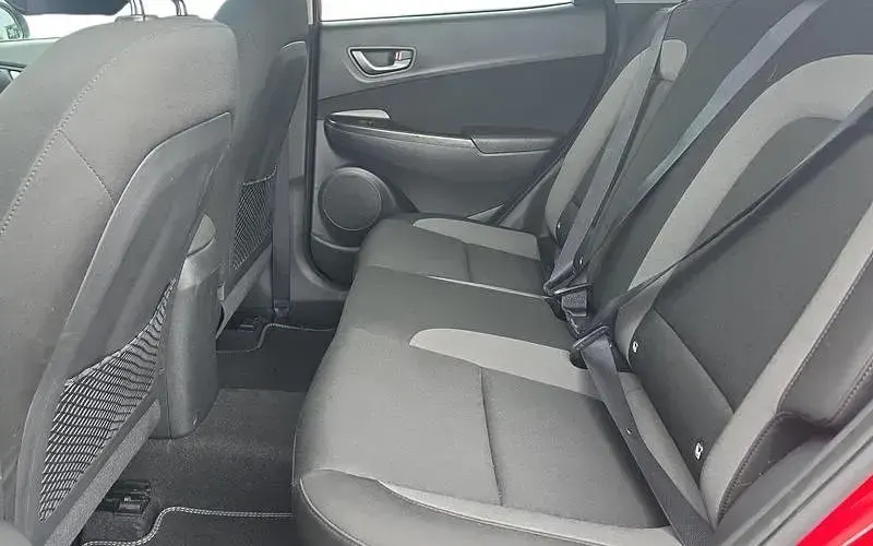 Used Hyundai Kona Premium 120 HP (88 kW) 2019 Red SUV