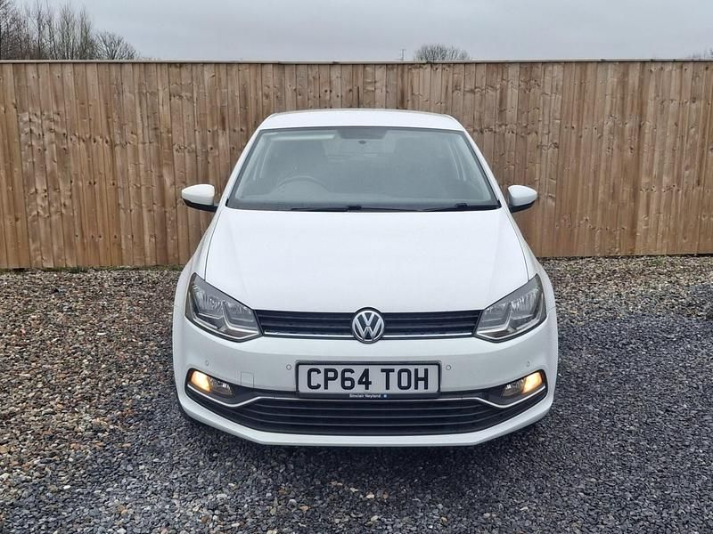 Used VW Polo SEL 2015 White Hatchback