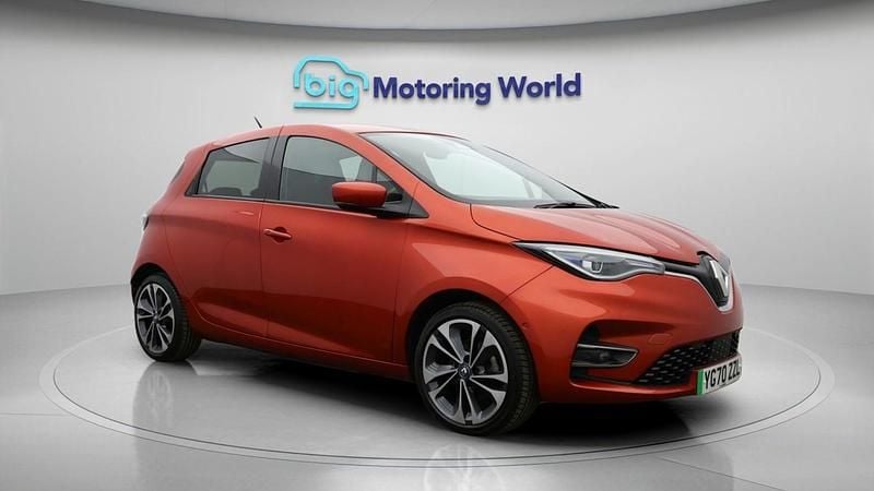 Used Renault Zoe GT-Line 100 kW (136 HP) 2020 Red Hatchback