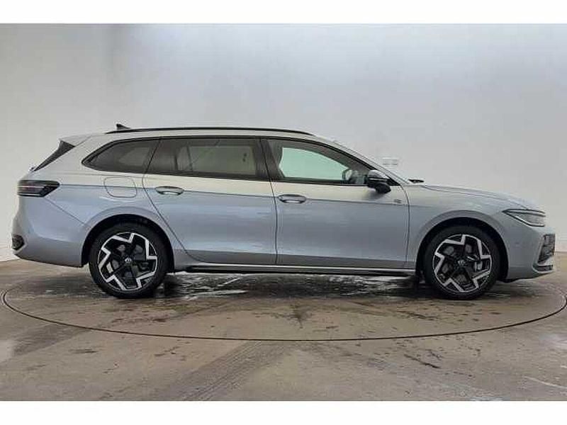 Used VW Passat 204 HP (150 kW) 2025