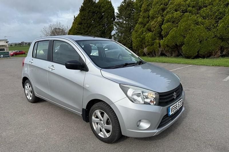 Used Suzuki Celerio SZ3 68 HP (50 kW) 2016 Silver Hatchback