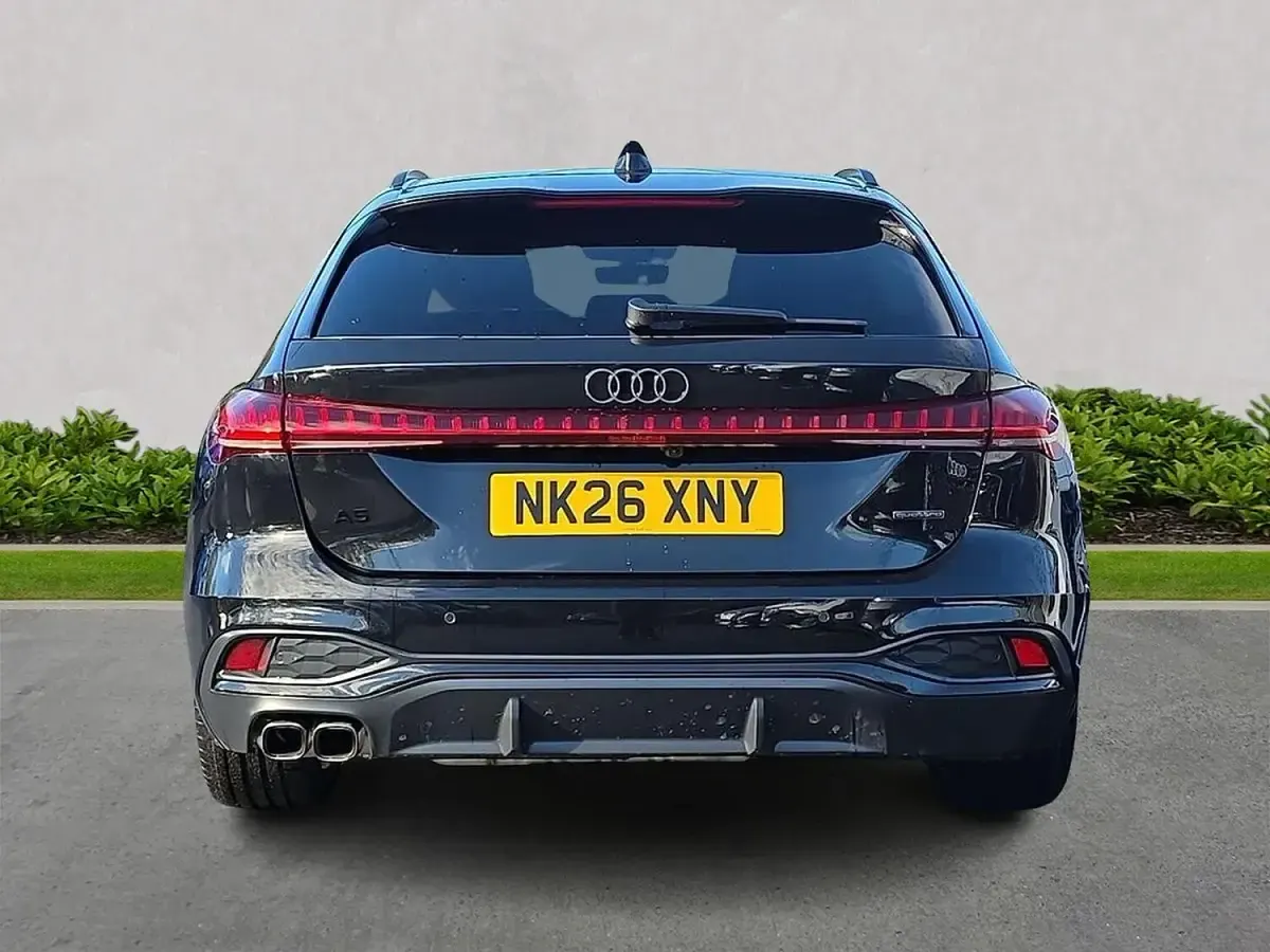Used Audi A5 Comfort 204 HP (150 kW) 2026 Black Estate
