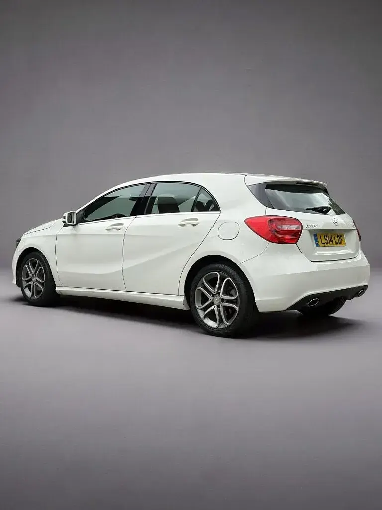 Used Mercedes A180 2014 White Hatchback