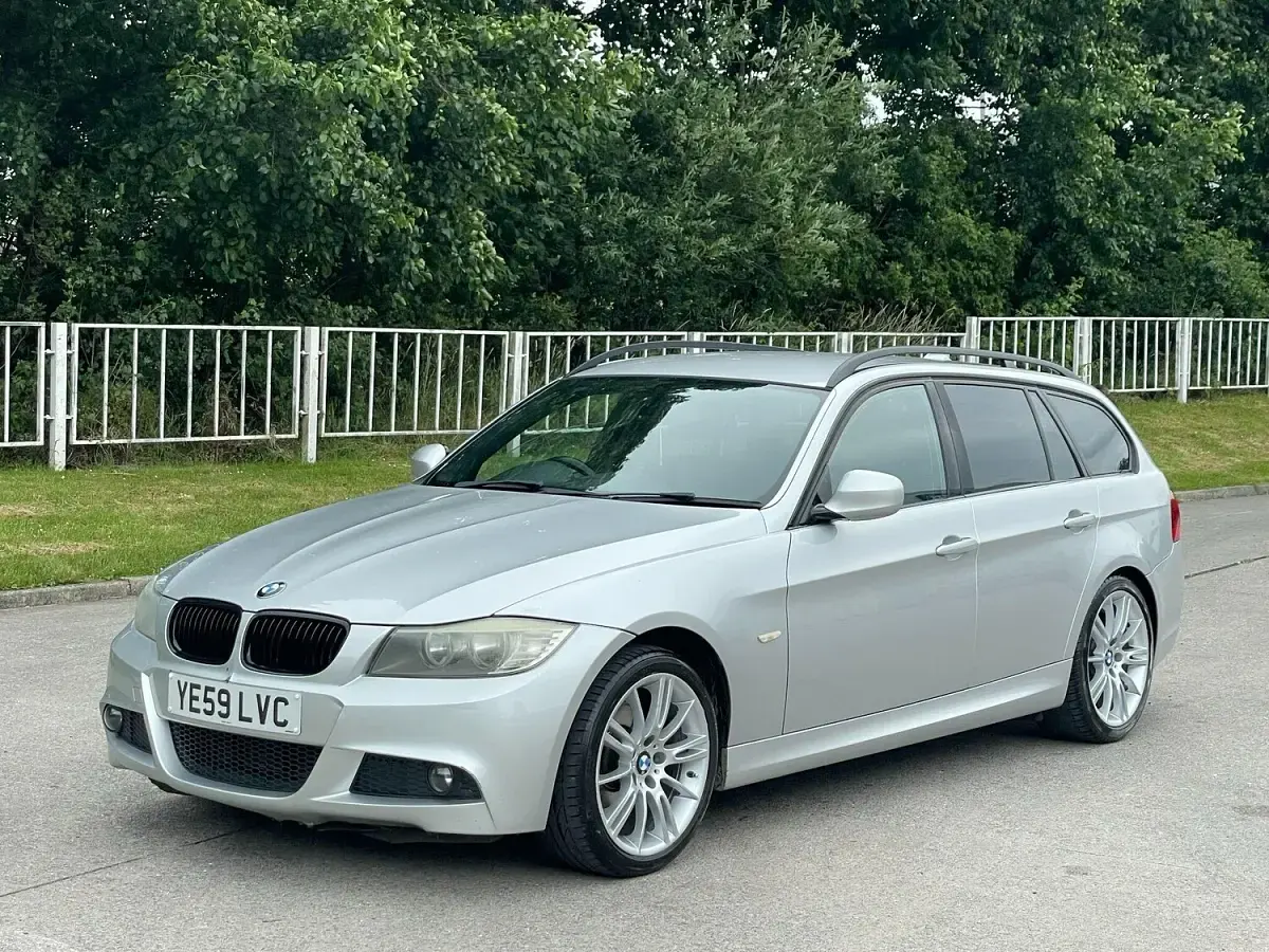 Used BMW 320 M Sport 177 HP (130 kW) 2009 Silver Estate