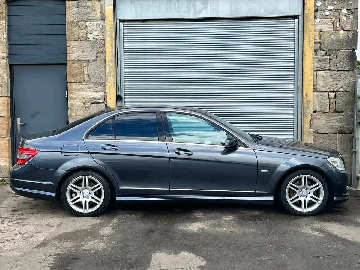 Used Mercedes C350 231 HP (169 kW) 2010 Grey Sedan