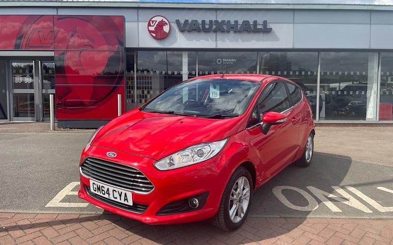 Used 2017 Ford Fiesta Zetec Hatchback | £4,997 (Good price) - Image 1/4