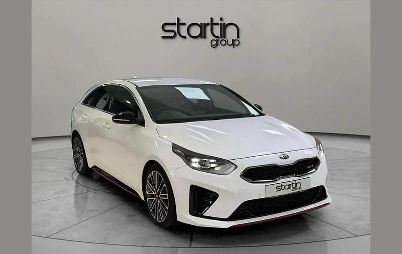 Used Kia ProCeed GT 200 HP (147 kW) 2020 White Estate