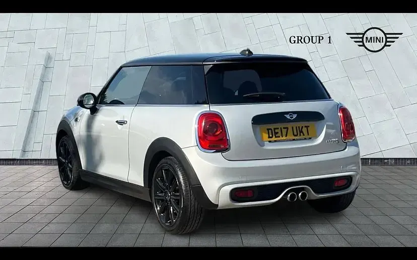 Used Mini Cooper S Hatch 189 HP (139 kW) 2017 White silver Hatchback