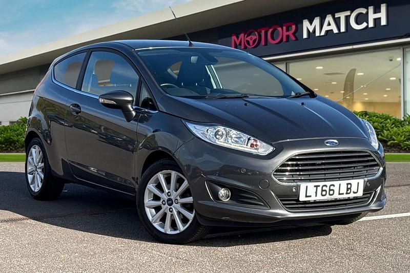 Grey Used 2016 Ford Fiesta Titanium Hatchback | £9,500 (Expensive) - Image 1/4