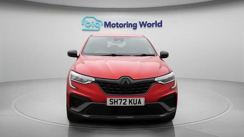 Used Renault Arkana Engineered 145 HP (106 kW) 2023 Red SUV