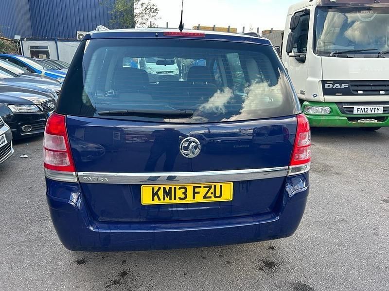 Used Vauxhall Zafira 115 HP (84 kW) 2013 Blue MPV