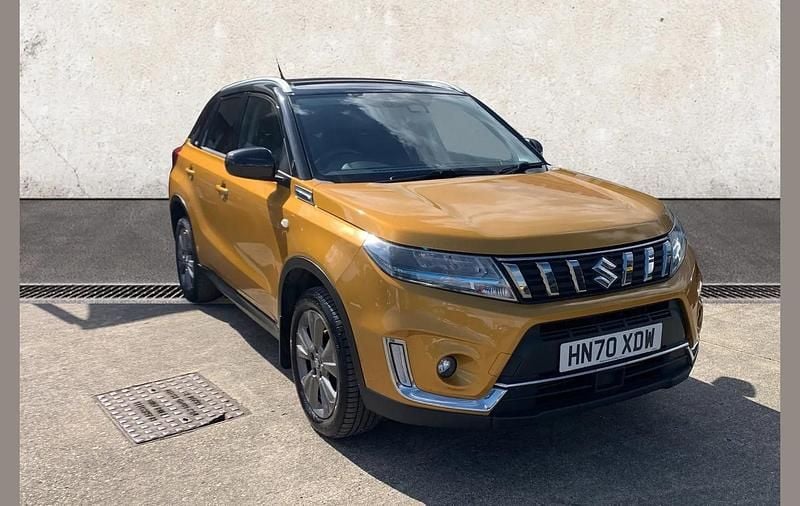 Used Suzuki Vitara SZ-T 129 HP (94 kW) 2020 Yellow SUV