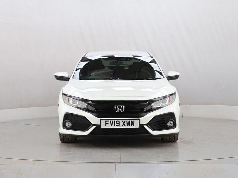 Used Honda Civic SR 120 HP (88 kW) 2019 White Hatchback