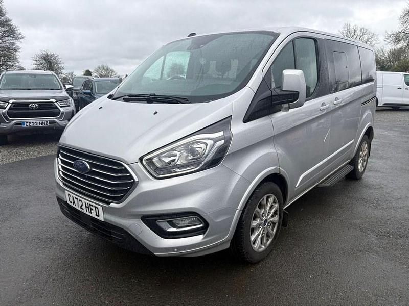Used Ford Tourneo Titanium 130 HP (95 kW) 2023 Silver MPV