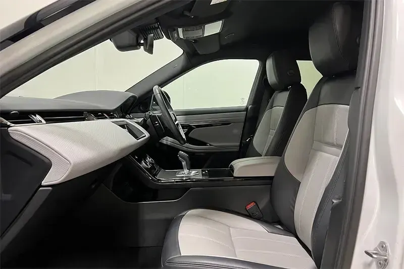 Begagnad Land Rover Range Rover evoque R-Dynamic 249 HK (183 kW) 2022 Vit SUV