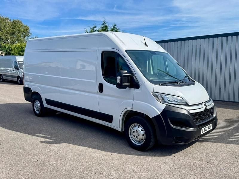 White Used 2022 Citroën Relay Van | £12,450 (Good price) - Image 1/4