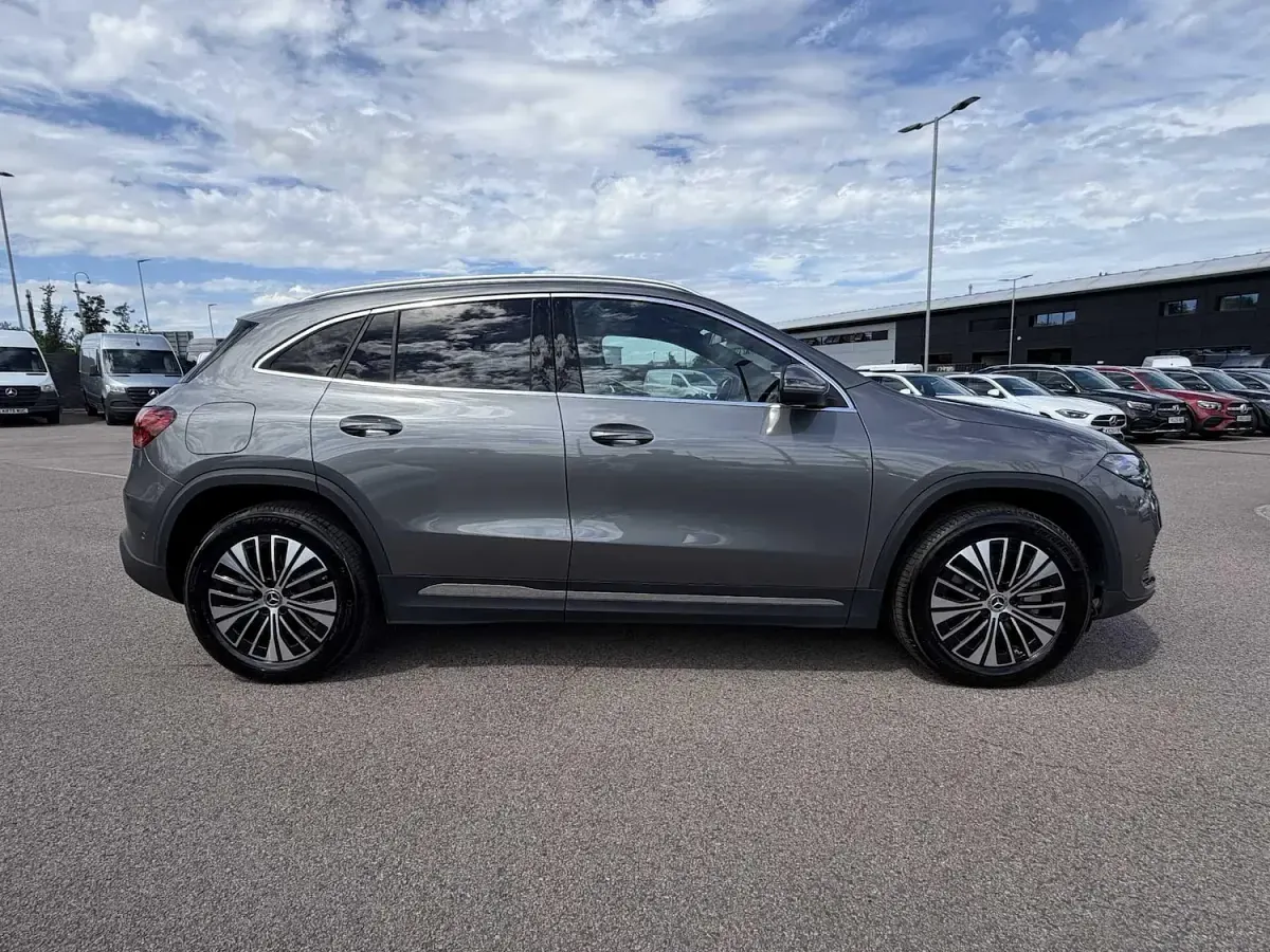 Used Mercedes EQA250+ Executive 139 kW (190 HP) 2025 Grey SUV