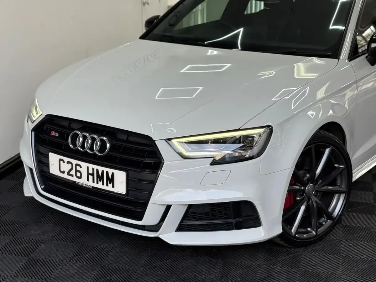 Begagnad Audi S3 Sportback Black Edition 2018 Vit Halvkombi