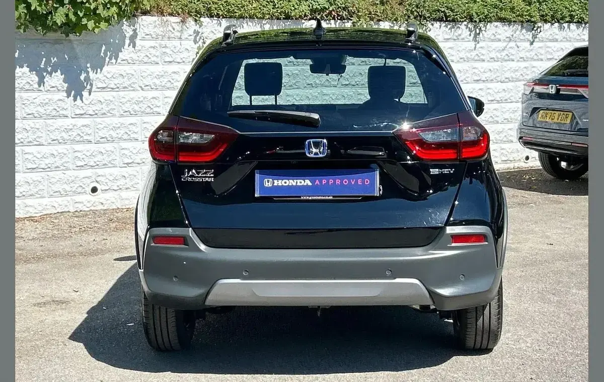Used Honda Jazz Advance 122 HP (89 kW) 2025 Crystal black Hatchback