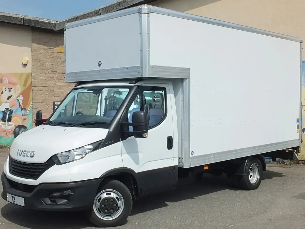 Used Iveco Daily 136 HP (100 kW) 2022 White Van