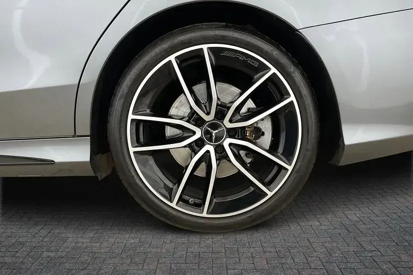 Used Mercedes C43 AMG Premium Plus 385 HP (283 kW) 2021 Selenite grey Estate