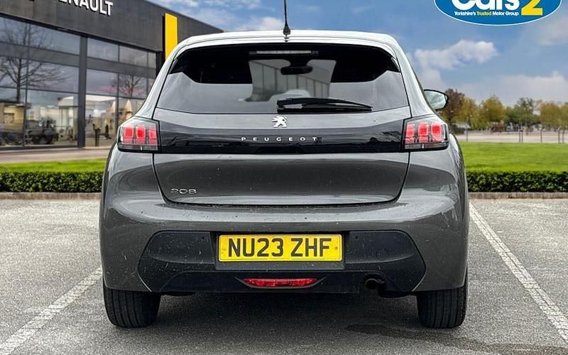 Usado Peugeot 208 Active+ 75 HP (55 kW) 2023 Cinzento Citadino