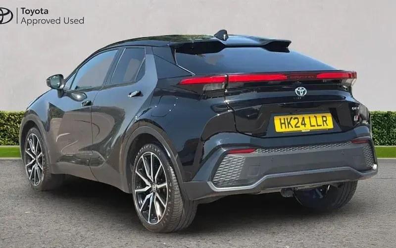 Used Toyota C-HR Sport 197 HP (144 kW) 2026 SUV