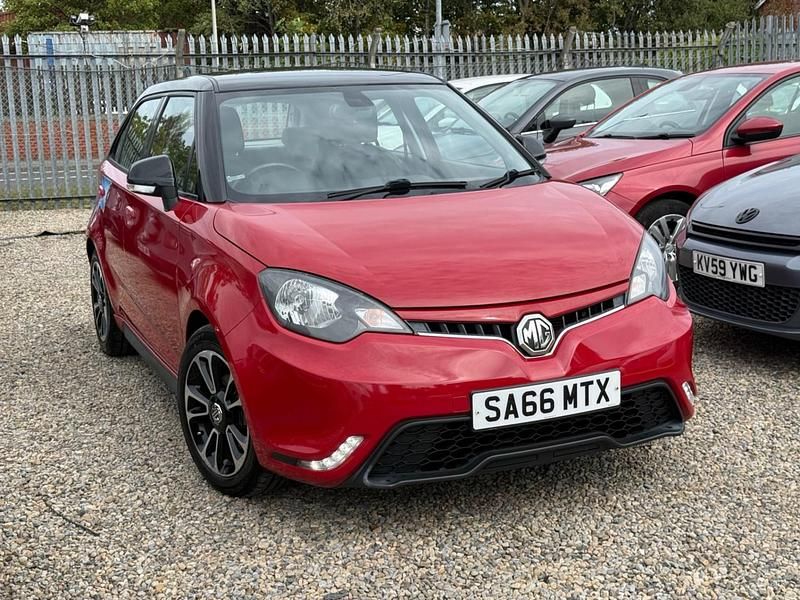 Red Used 2016 MG MG3 Hatchback | £4,499 (Fair price) - Image 1/4