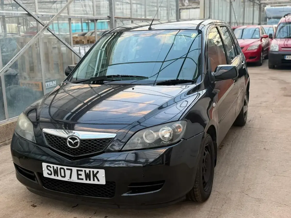 Used Mazda 2 80 HP (58 kW) 2007 Black Hatchback