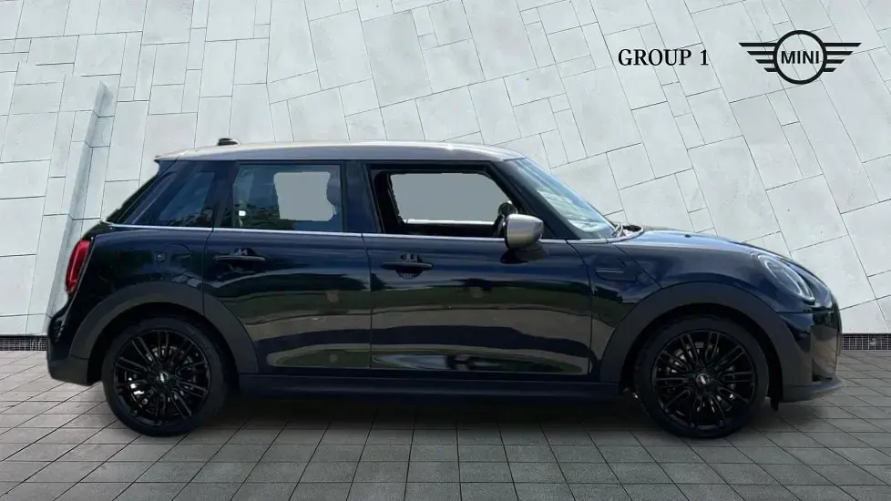 Used Mini Cooper Exclusive 136 HP (100 kW) 2023 Black Hatchback