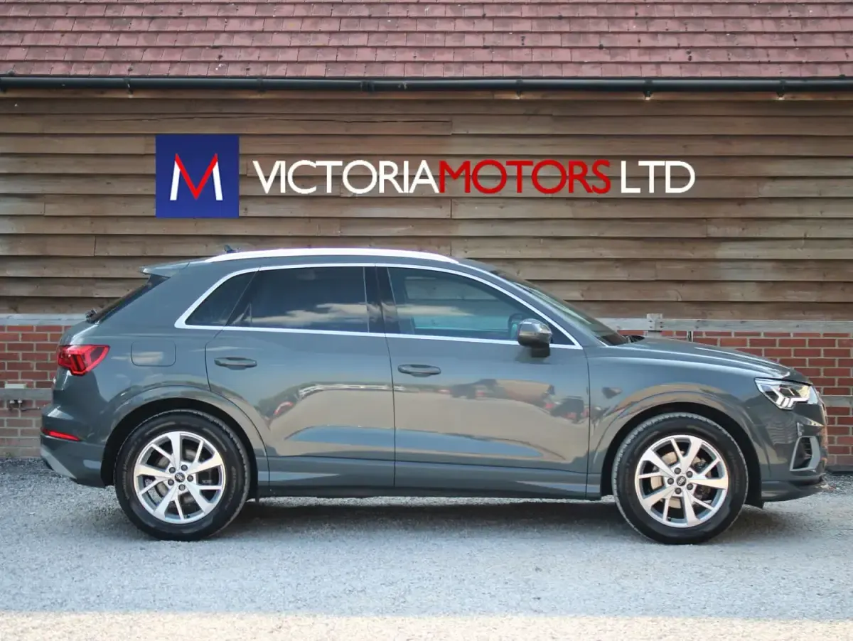 Used Audi Q3 Sport 150 HP (110 kW) 2021 Grey SUV