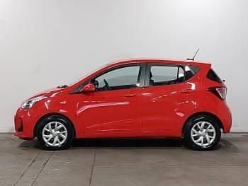 Used Hyundai i10 SE 87 HP (63 kW) 2019 Red Hatchback