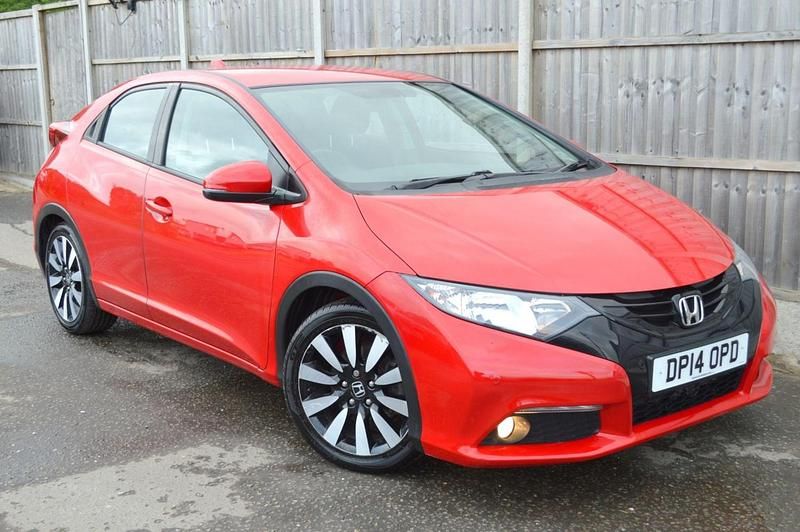 Red Used 2014 Honda Civic SE Plus Hatchback | £6,949 (Fair price) - Image 1/4