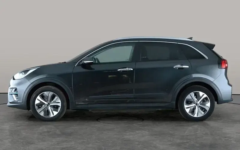 Used Kia e-Niro 150 kW (204 HP) 2021 Grey SUV