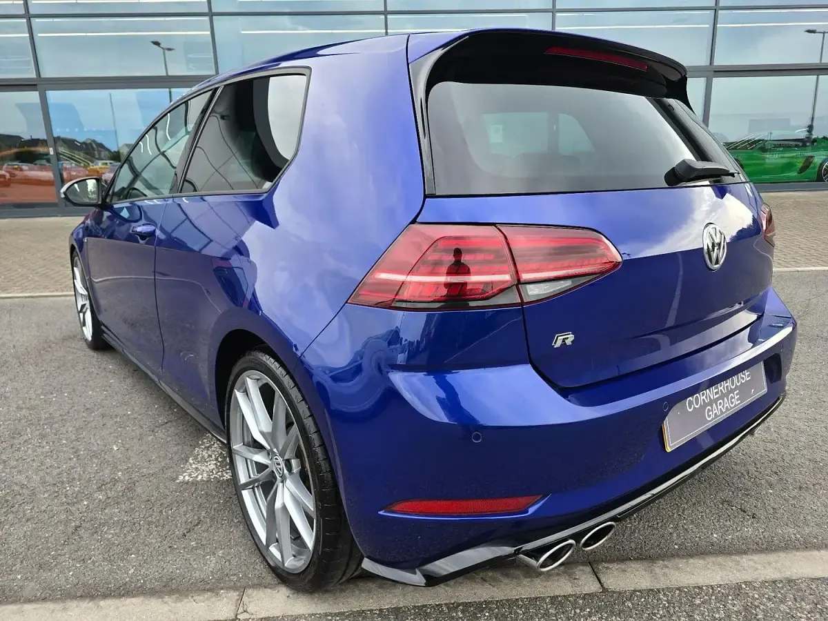 Used VW Golf VII R 310 HP (228 kW) 2017 Blue Hatchback