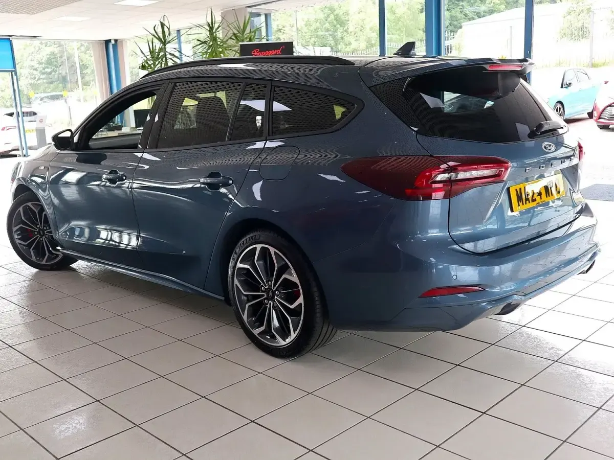 Used Ford Focus ST-Line X 2024 Blue Estate