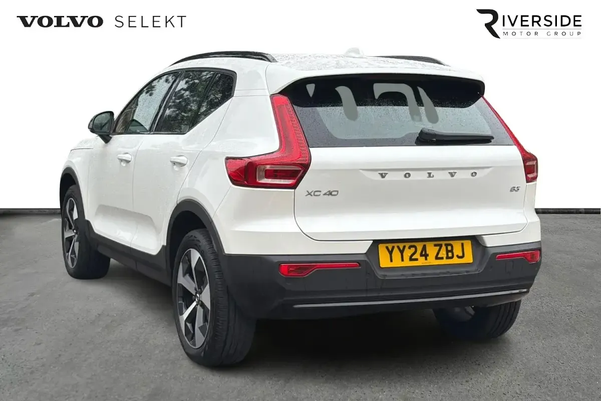 Used Volvo XC40 Plus 2024 White SUV
