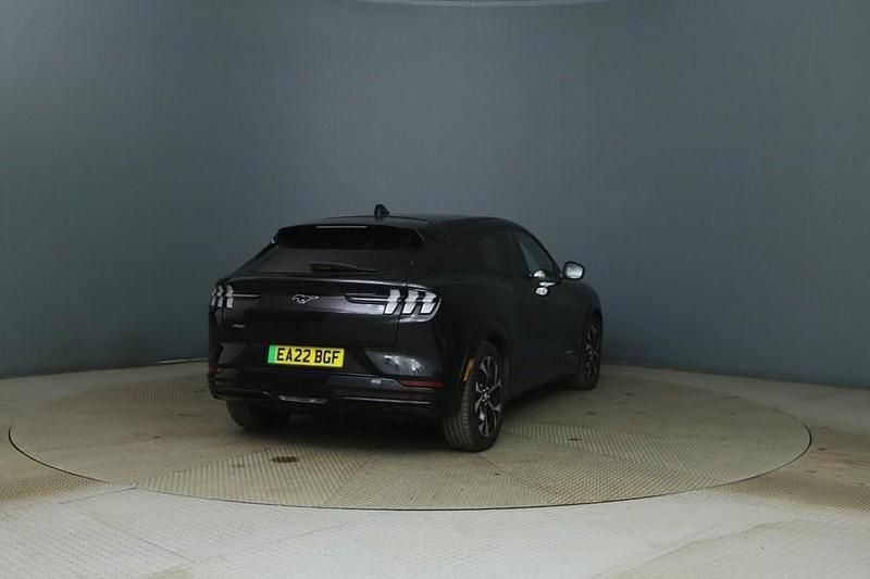 Used Ford Mustang Standard Range 269 HP (197 kW) 2022 Black Hatchback