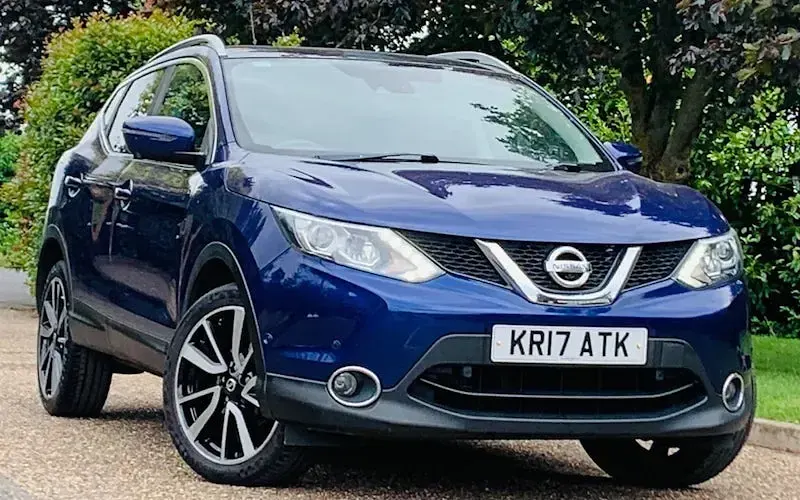 Used Nissan Qashqai Tekna 110 HP (80 kW) 2017 Blue SUV